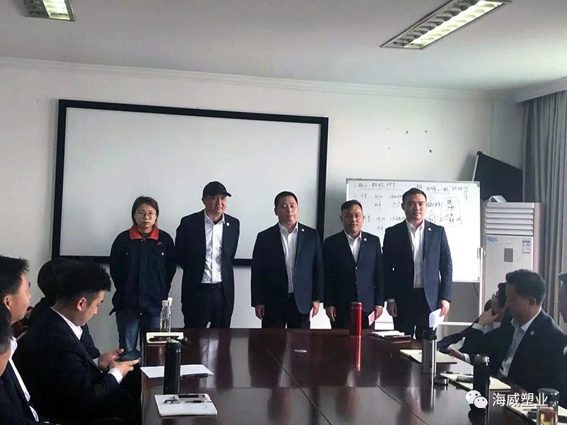 1617668487160499.jpg 640.webp (3).jpg